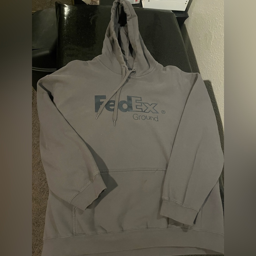 Grey FedEx Hoodie XL